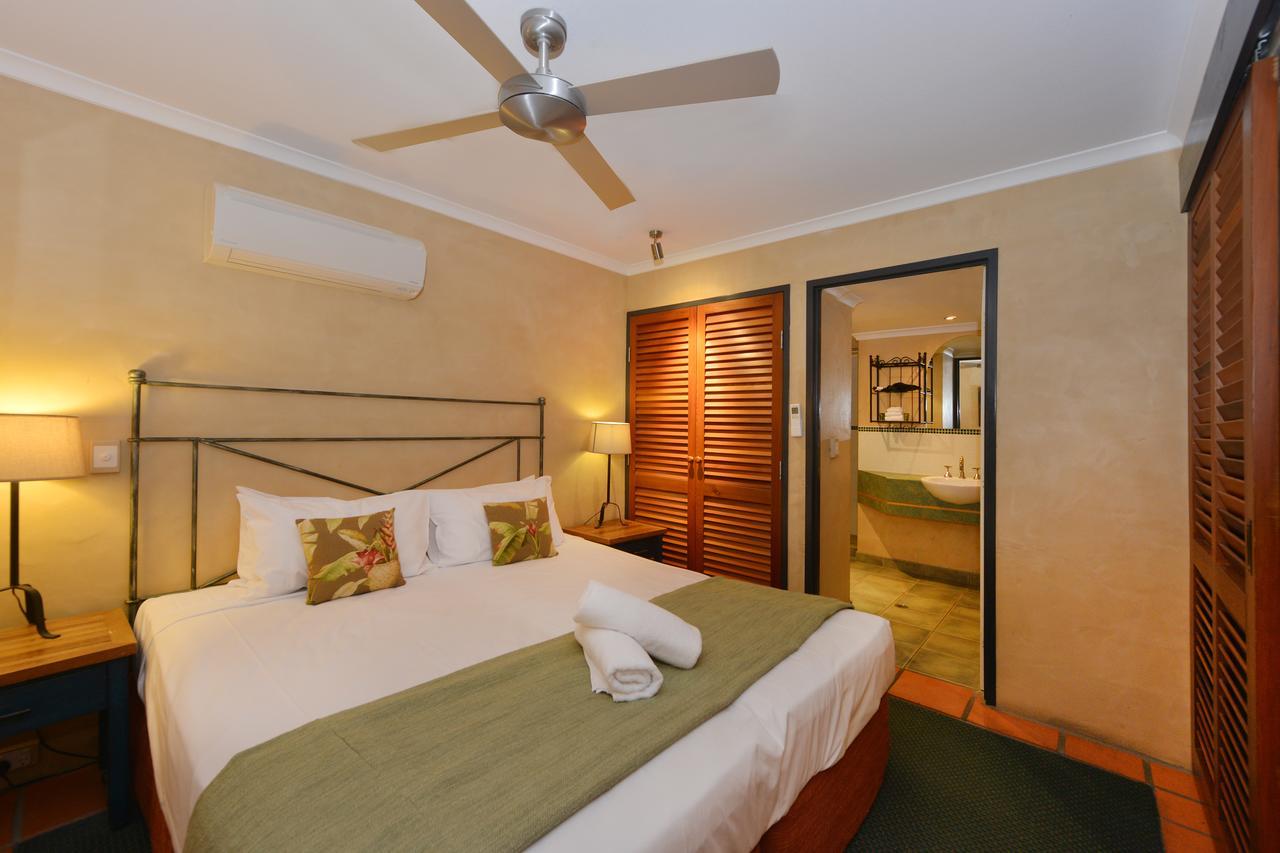 Seascape Apartments At Villa San Michele Port Douglas Dış mekan fotoğraf