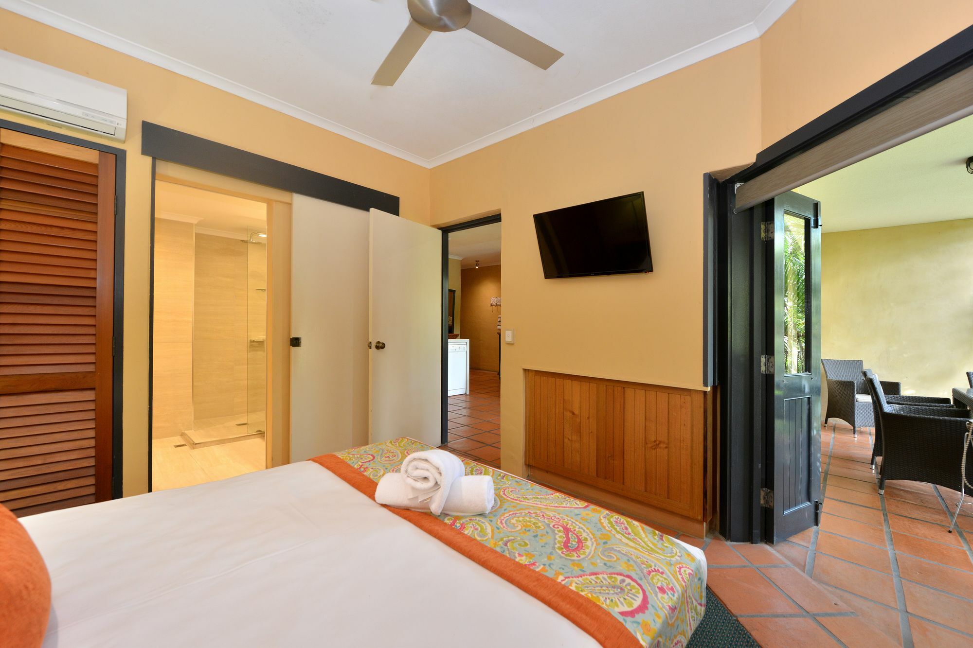 Seascape Apartments At Villa San Michele Port Douglas Dış mekan fotoğraf